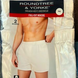 Roundtree & Yorke Full Cut Boxers White 2 Pack NWT Sealed in Package
